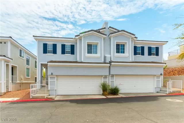 MLS: 2702515 Condo For Sale