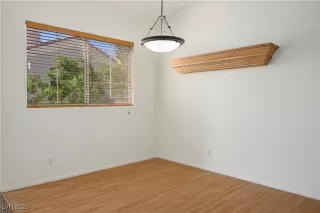 Photo #6: 2702560 Listing 
