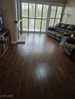 Photo #6: 2702578 Listing