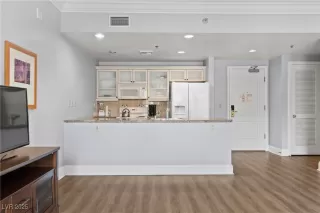 Photo #5: 2702579 Listing 