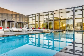 Photo #5: 2702583 Listing 