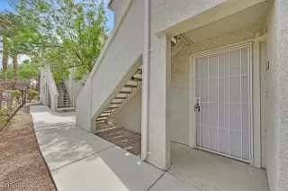 Photo #1: 2702608 Listing 