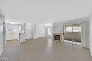 Photo #2: 2702608 Listing 