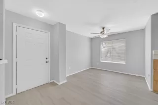 Photo #4: 2702608 Listing 