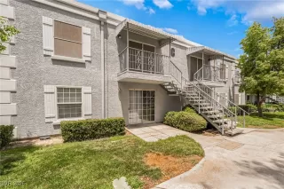 Photo #1: 2702634 Listing 