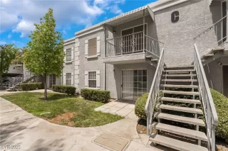 Photo #2: 2702634 Listing 