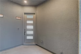 Photo #1: 2702649 Listing