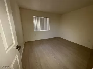 Photo #4: 2702668 Listing 