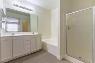 Photo #6: 2702670 Listing 