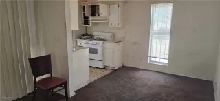 Photo #3: 2702689 Listing 