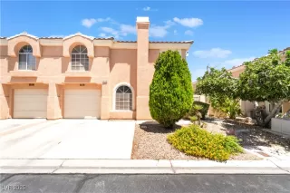 Photo #1: 2702700 Listing