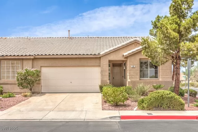 MLS: 2702713 Condo For Sale