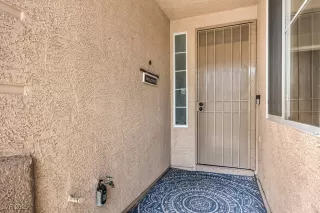 Photo #2: 2702713 Listing 