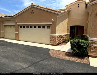 Photo #5: 2702722 Listing 