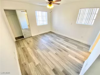 Photo #4: 2702728 Listing 