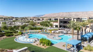 Photo #1: 2702790 Listing 