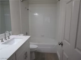 Photo #4: 2702806 Listing 