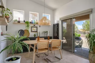 Photo #5: 2702826 Listing 