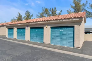 Photo #3: 2702828 Listing 