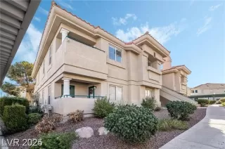 Photo #4: 2702828 Listing 