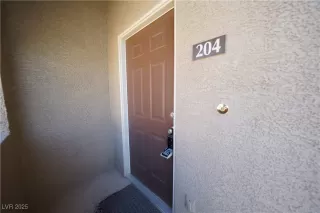 Photo #3: 2702864 Listing 