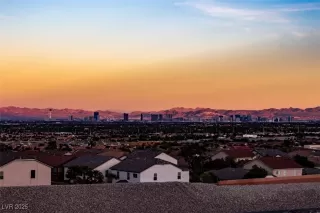 Photo #1: 2702937 Listing 