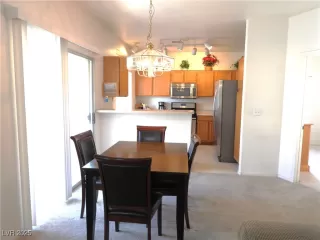 Photo #4: 2702957 Listing 