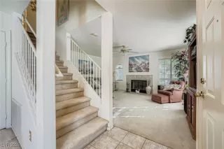 Photo #4: 2702997 Listing 