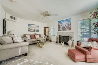 Photo #5: 2702997 Listing 