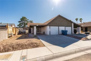 Photo #1: 2703044 Listing 