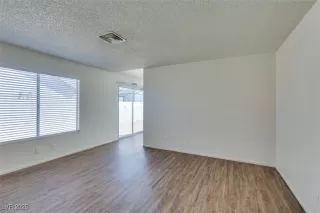 Photo #4: 2703044 Listing 