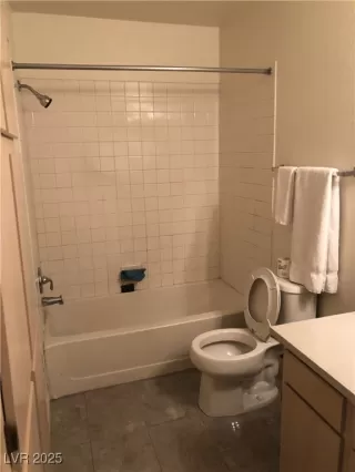Photo #6: 2703050 Listing 