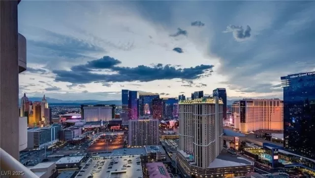 MLS: 2703054 Condo For Sale