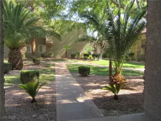 Photo #1: 2703078 Listing 