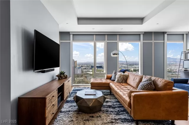 MLS: 2703095 Condo For Sale