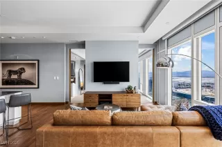 Photo #5: 2703095 Listing