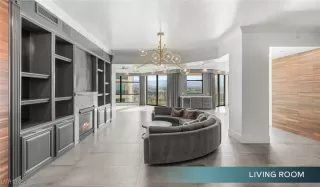 Photo #3: 2703100 Listing