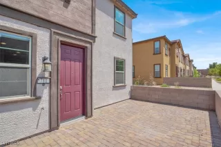 Photo #1: 2703114 Listing 