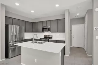 Photo #6: 2703114 Listing 