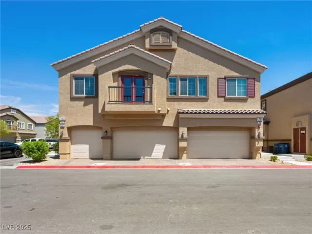 MLS: 2703119 Condo For Sale