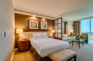 Photo #3: 2703129 Listing