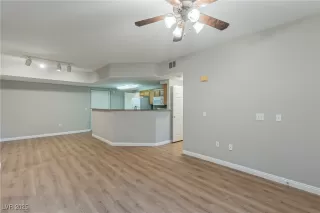 Photo #3: 2703134 Listing 