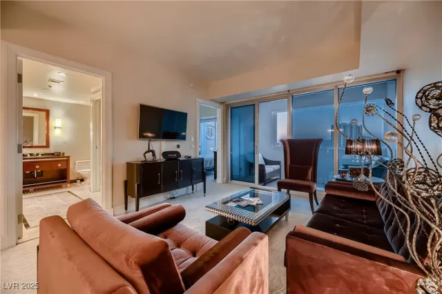 MLS: 2703144 Condo For Sale