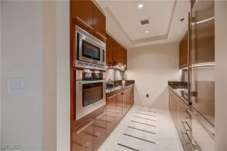 Photo #4: 2703144 Listing