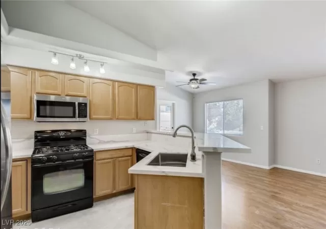 MLS: 2703179 Condo For Sale