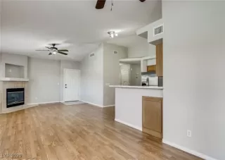 Photo #5: 2703179 Listing 