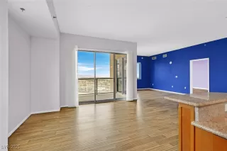 Photo #6: 2703196 Listing