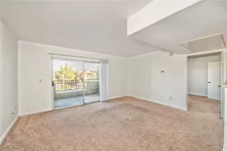 Photo #2: 2703204 Listing 