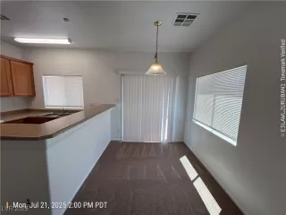 Photo #2: 2703207 Listing 