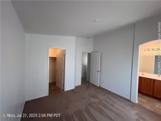 Photo #5: 2703207 Listing 